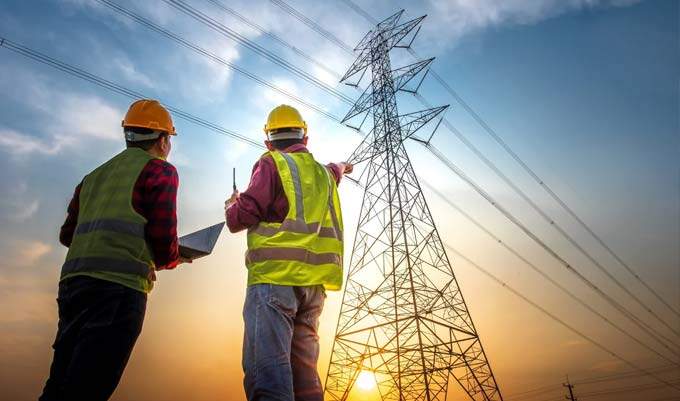 Правительство разрешило с 2024г проводить подключение объектов капстроительства к электросетям параллельно со строительством